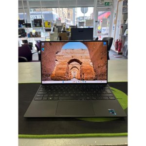 Dell XPS 9310 Core i7 11th 1185G7 16gb Memory 512gb Memory 13.3In FHD Screen