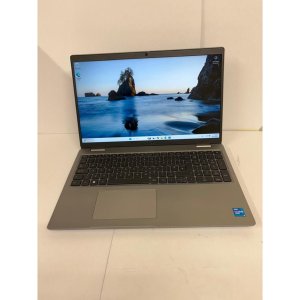Dell Latitude 5520 Core i5 11th Gen 16gb 500gb SSD 15.6In FHD CIYL-6742