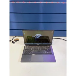 Dell Latitude 3301 Core i5 8265u 8gb Memory 256gb SSD 13.3In FHD Screen