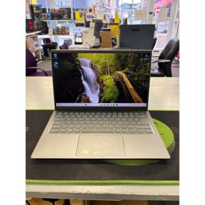Dell Inspiron 5410 Core i7 11390H 16gb Memory 512gb SSD 14.2In FHD Screen