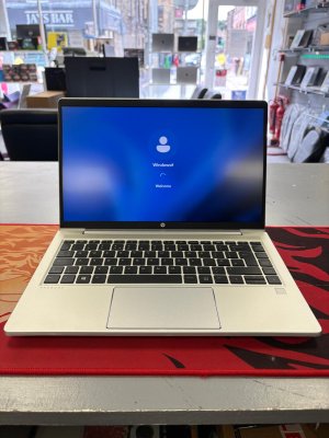 HP ProBook 440 G8 Core i7 11th Gen 16gb 500gb SSD 14.2In FHD Screen