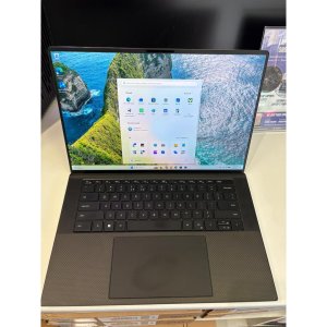 Dell XPS 9530 Core i7 13700H 16gb Memory 512gb SSD 4gb Intel Arc A370M 15.6n FHD Screen
