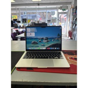 Apple MacBook Air 13 A2681 Silver 2022 M2 Processor 24gb Memory 512gb SSD 13.6In Retina Display