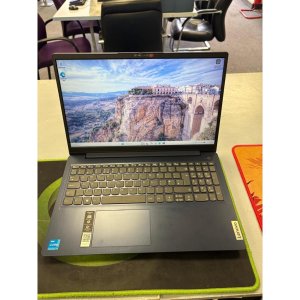 Lenovo IdeaPad 3 15ITL6 Core i3 1115G4 8gb Memory 250gb SSD 15.6In FHD Screen